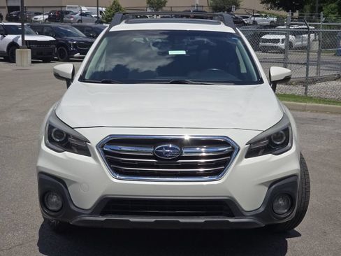 Used 2018 Subaru Outback 2.5i Limited AWD/4WD image 10