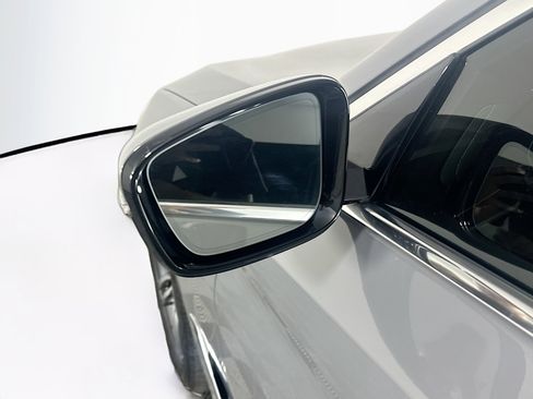 Used 2022 BMW 530i w/ Premium Package image 15