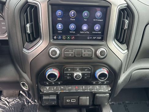 Certified 2023 GMC Sierra 2500 Denali w/ Denali Ultimate Package image 9