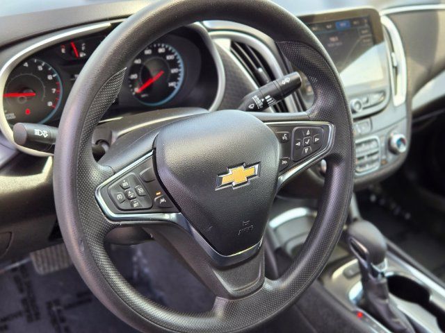 Used 2024 Chevrolet Malibu LT FWD image 9
