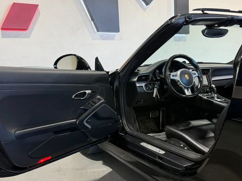 Used 2016 Porsche 911 Targa 4S AWD/4WD image 17