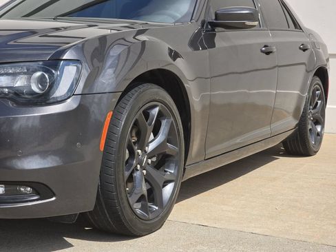 Used 2023 Chrysler 300 S RWD image 36