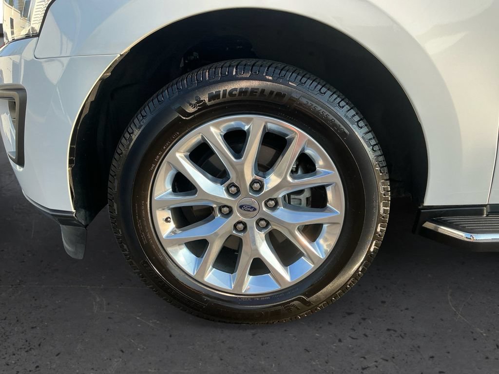 Used 2021 Ford Expedition XLT RWD image 13