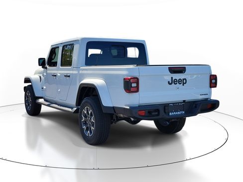 New 2026 Jeep Gladiator Mojave AWD/4WD image 4