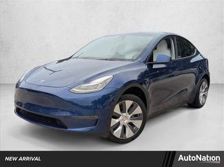 Used 2023 Tesla Model Y Long Range video 1