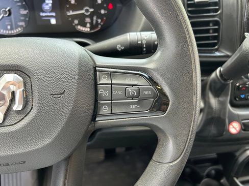 Used 2025 RAM ProMaster 3500 w/ Convenience Group FWD image 19
