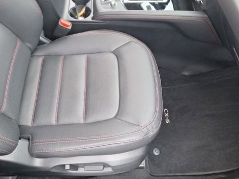 Used 2023 MAZDA CX-5 Carbon Edition image 28