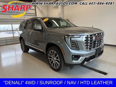 Used 2026 GMC Yukon Denali w/ Sun & Power Step Package