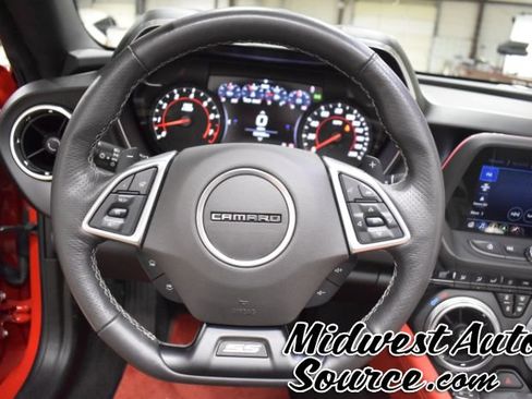 Used 2022 Chevrolet Camaro SS RWD image 16