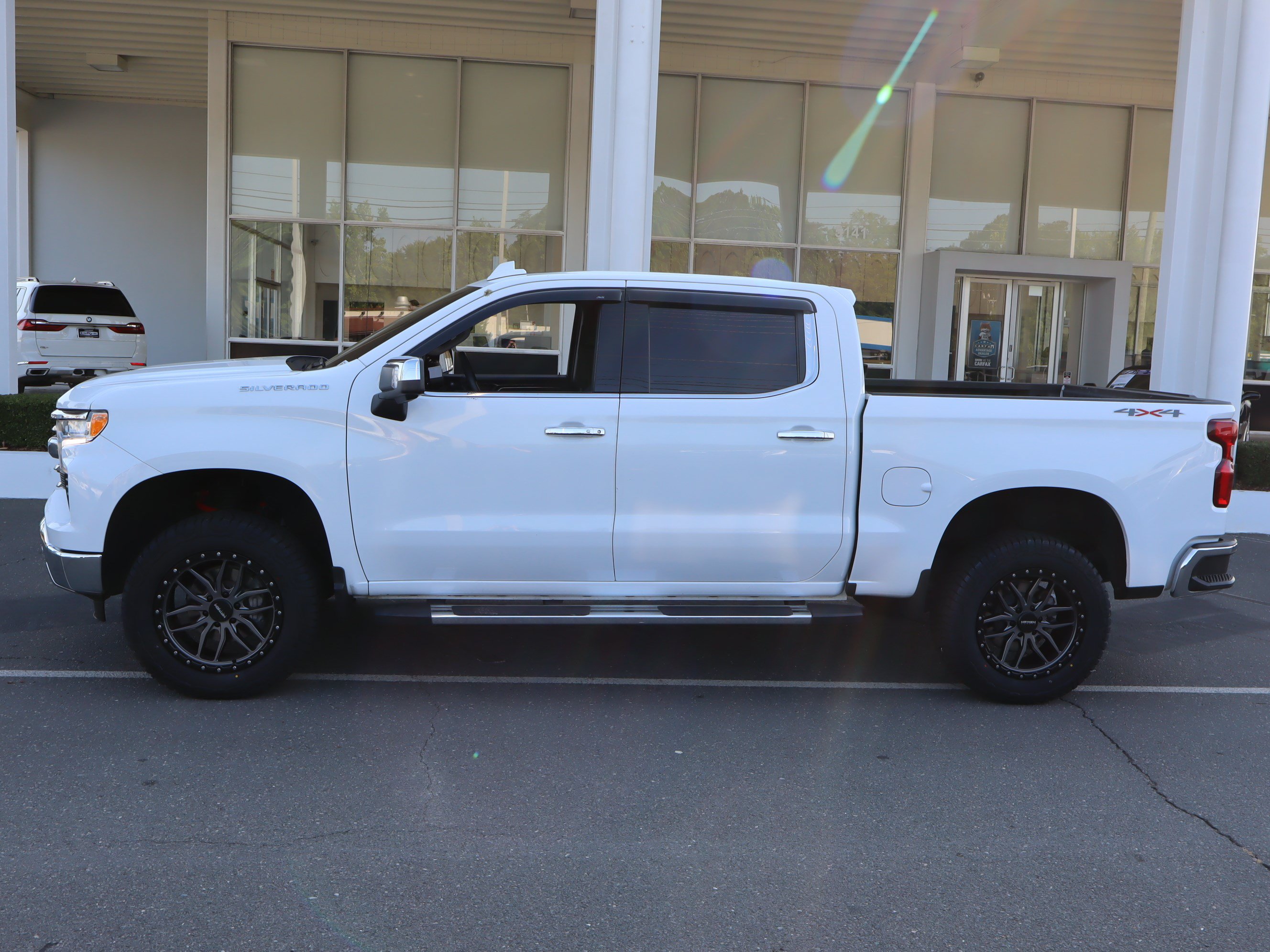 Used 2024 Chevrolet Silverado 1500 LTZ w/ Technology Package AWD/4WD image 7