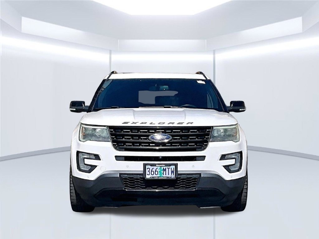 Used 2016 Ford Explorer Sport w/ Equipment Group 401A AWD/4WD image 5