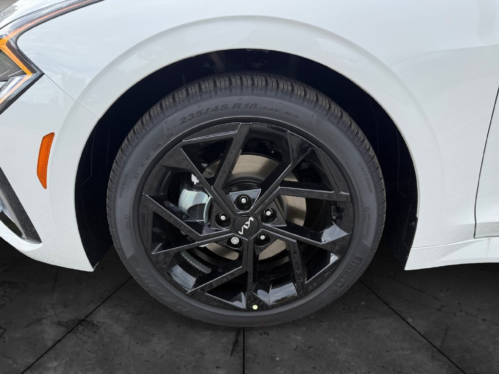 New 2027 Kia K5 GT-Line FWD image 14