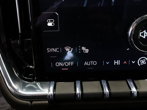 New 2026 GMC Yukon Elevation image 31