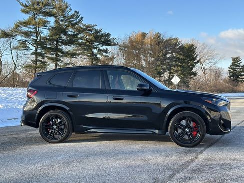 Certified 2024 BMW X1 M35i w/ Premium Package image 10