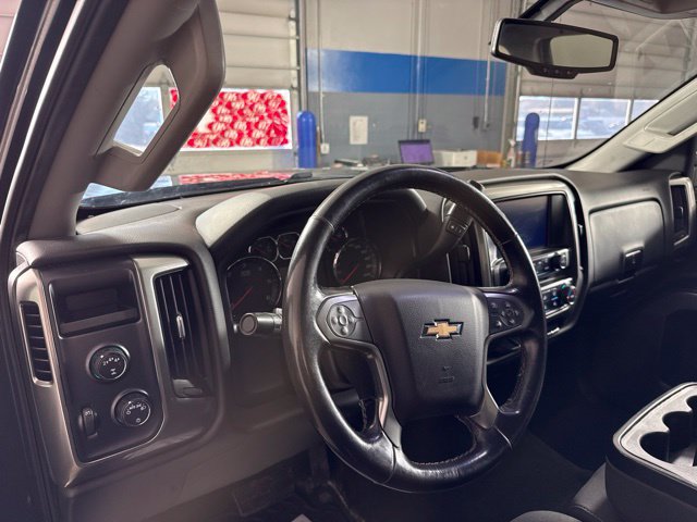Used 2018 Chevrolet Silverado 2500 LT AWD/4WD image 16