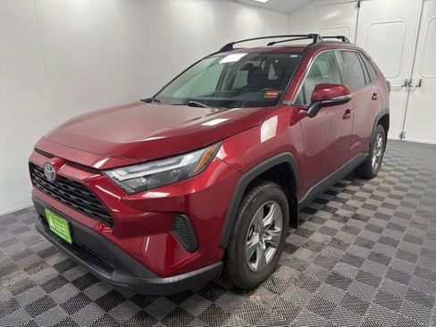 Used 2024 Toyota RAV4 XLE w/ Convenience Package AWD/4WD image 3