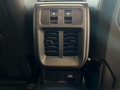 New 2025 Ford Bronco Badlands AWD/4WD image 47