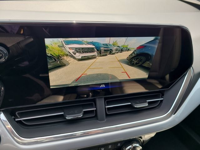 New 2026 Chevrolet Trax LT w/ Midnight Edition FWD image 28