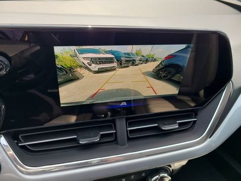 New 2026 Chevrolet Trax LT w/ Midnight Edition FWD image 28
