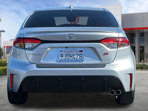 Certified 2024 Toyota Corolla SE FWD image 6