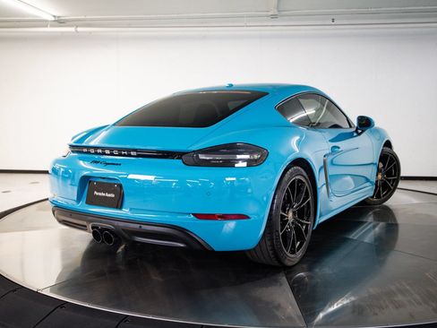 Certified 2020 Porsche 718 Cayman RWD image 7