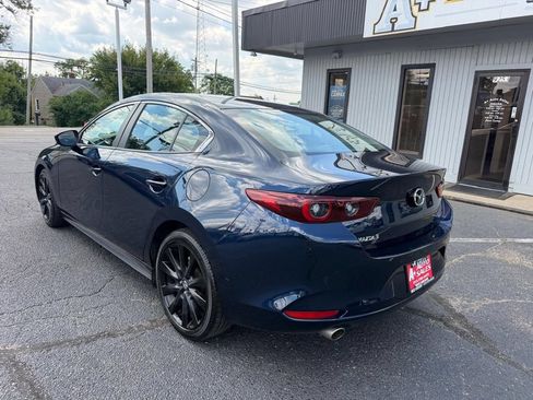 Used 2024 MAZDA MAZDA3 s FWD image 8
