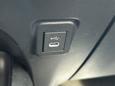 Used 2024 Toyota Corolla SE image 27