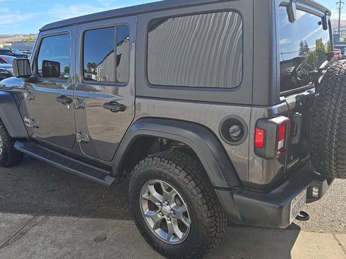 Used 2020 Jeep Wrangler Unlimited Sport AWD/4WD image 6