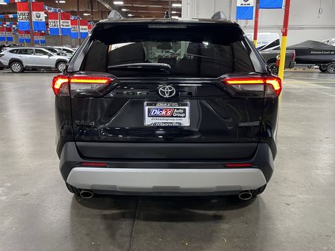Used 2024 Toyota RAV4 Adventure AWD/4WD image 4