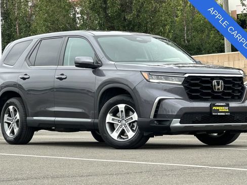 Used 2023 Honda Pilot EX-L image 2
