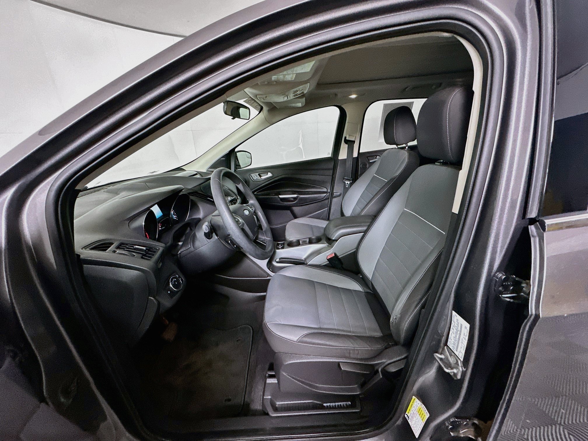 Used 2013 Ford Escape SE FWD image 13