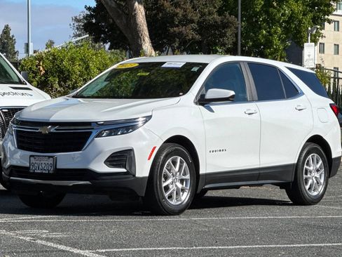 Used 2023 Chevrolet Equinox LT FWD image 9