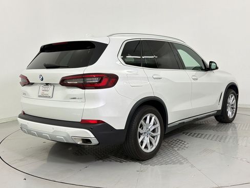 Used 2023 BMW X5 sDrive40i w/ Executive Package image 9