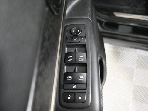 Used 2021 Jeep Grand Cherokee High Altitude image 18