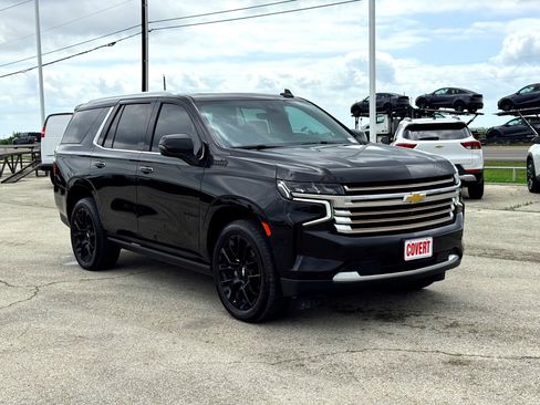 Used 2022 Chevrolet Tahoe High Country w/ Max Trailering Package image 4