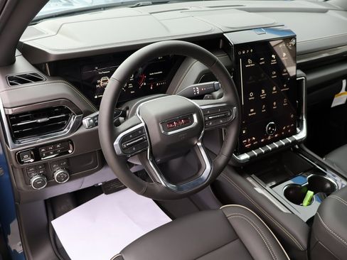 New 2026 GMC Yukon Elevation w/ LPO, Floor Liner Package image 25