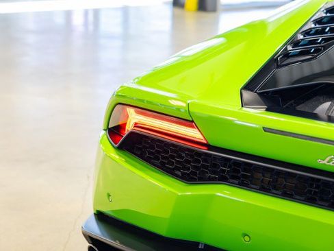 Used 2015 Lamborghini Huracan LP 610-4 image 15