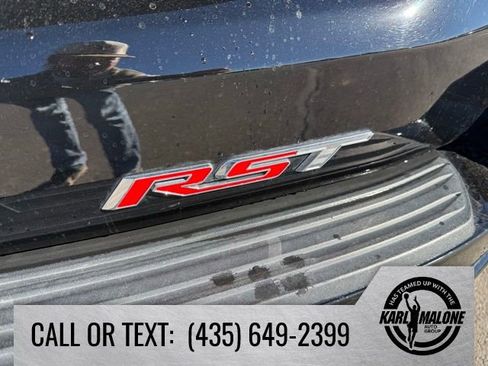 Used 2023 Chevrolet Suburban RST w/ Sport Performance Package AWD/4WD image 10