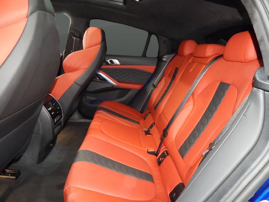 Used 2021 BMW X6 M w/ Executive Package AWD/4WD image 33