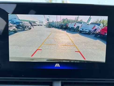 Used 2026 Chevrolet Trax LT w/ Driver Confidence Package FWD image 11