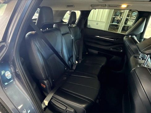 Used 2022 INFINITI QX60 Sensory image 18