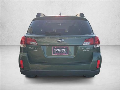 Used 2014 Subaru Outback 2.5i Premium image 6