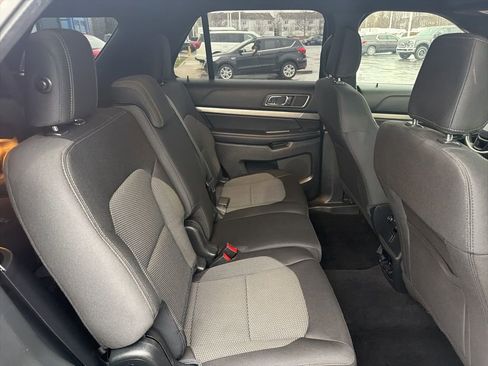 Certified 2018 Ford Explorer XLT w/ Equipment Group 201A image 37