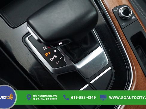 Used 2020 Audi A4 2.0T Premium w/ Convenience Package FWD image 24