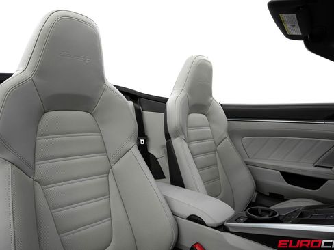 Used 2022 Porsche 911 Turbo S image 40