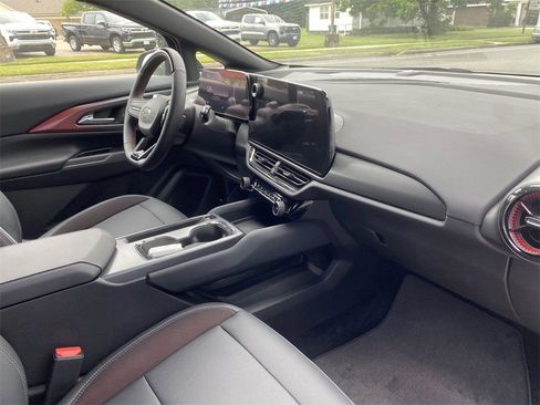 New 2024 Chevrolet Equinox EV RS image 19