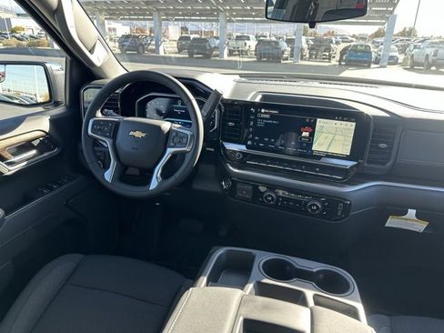 New 2026 Chevrolet Silverado 1500 LT image 19
