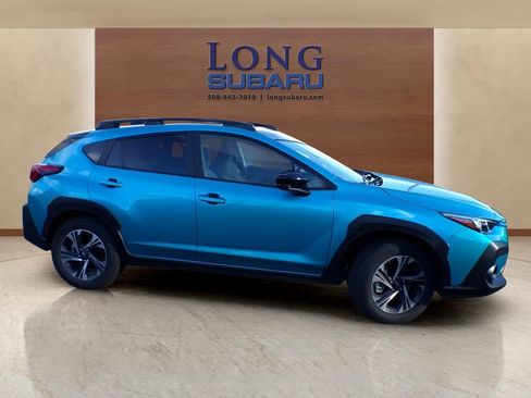 Certified 2025 Subaru Crosstrek 2.0i Premium image 6