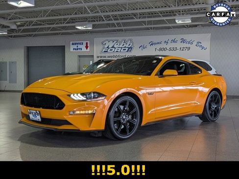 Used 2019 Ford Mustang GT w/ Equipment Group 301A image 4