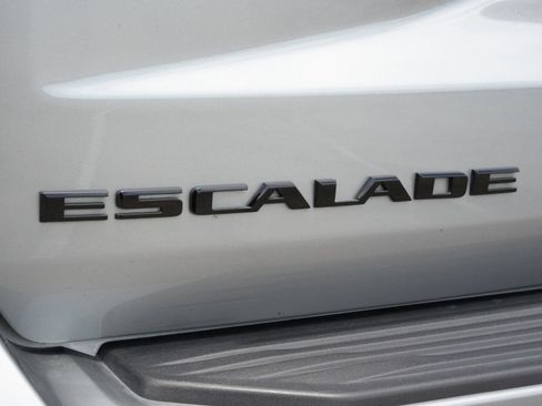 Certified 2024 Cadillac Escalade Sport Platinum w/ LPO, ONYX Package AWD/4WD image 20
